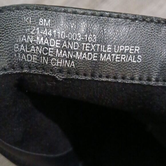 The Limited black snakeskin print zip up ankle boots  Sz 8 EUC - Picture 8 of 8